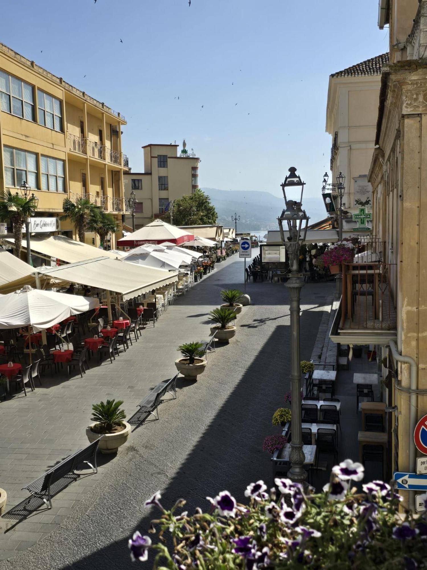 La Meridiana - Centro Storico Di Pizzo Zewnętrze zdjęcie